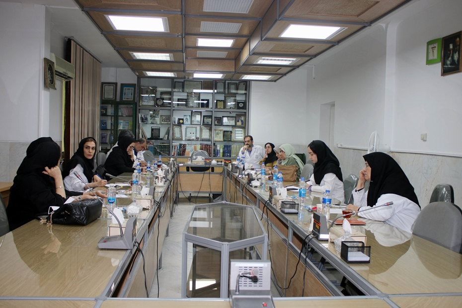 برگزاری یکصد و هفتمین جلسه کمیته پیوند سلولهای بنیادی برای بررسی 10 پرونده  بیمار مبتلا به نقص ایمنی اولیه